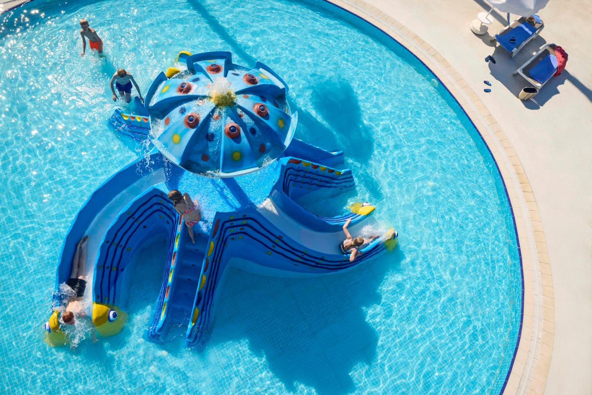Tui Blue Palm Garden סייד