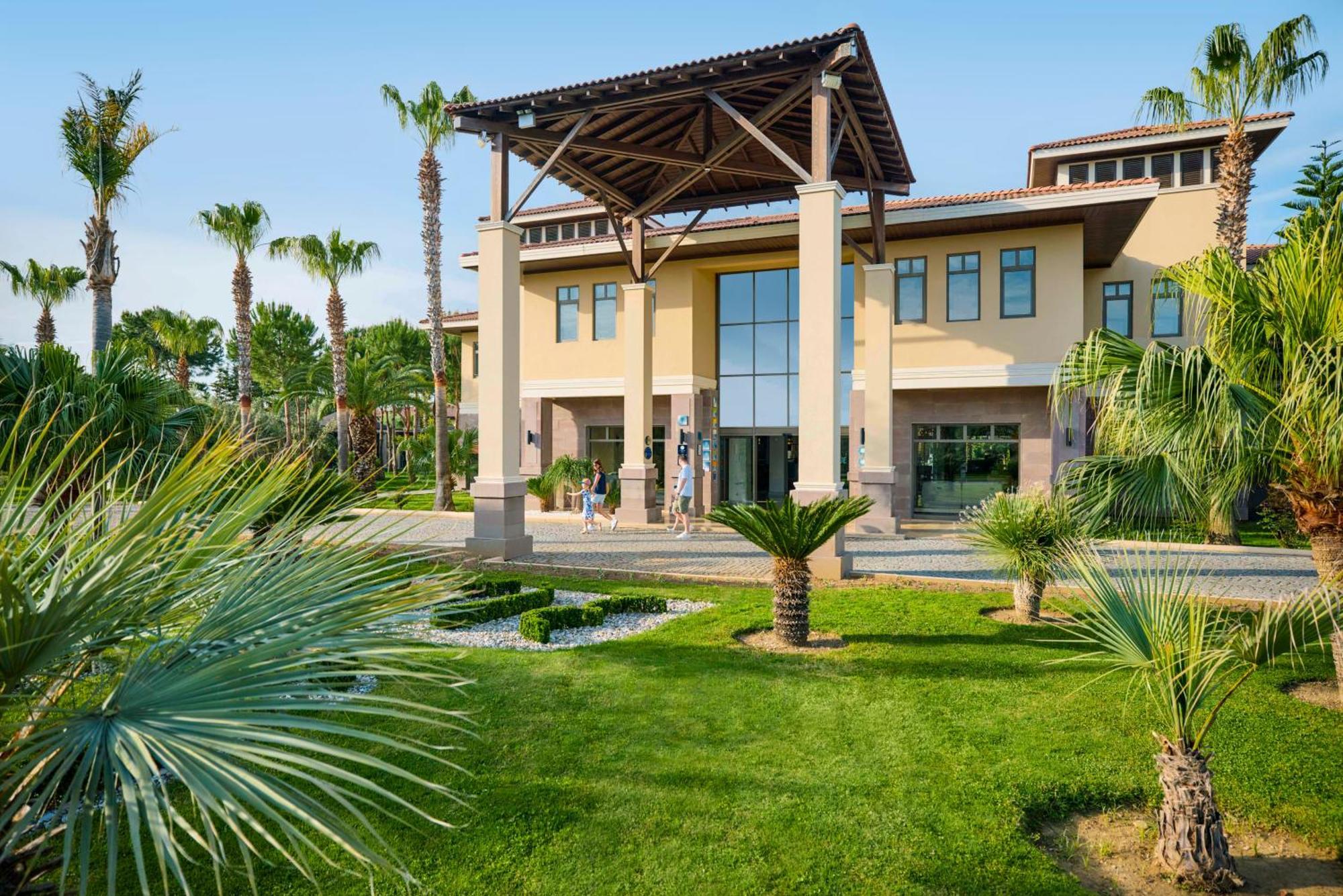Tui Blue Palm Garden סייד